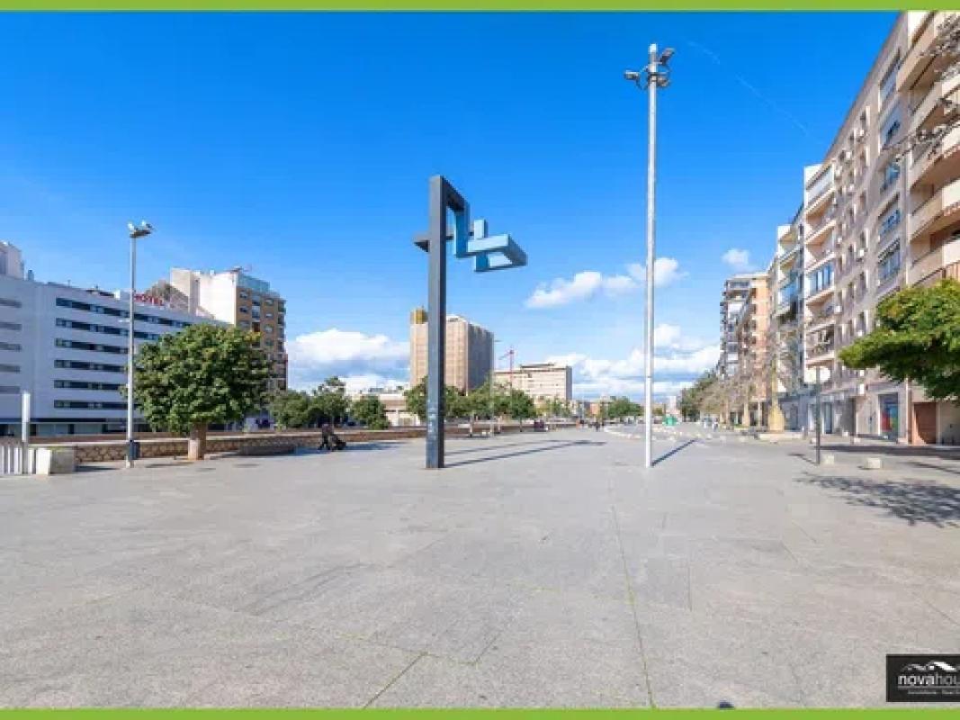 Venta de piso en Calle Alemania, Málaga
 photo 2