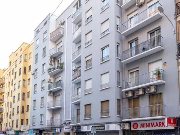 Продажа квартиры на Calle Mármoles, Малага
 photo 1