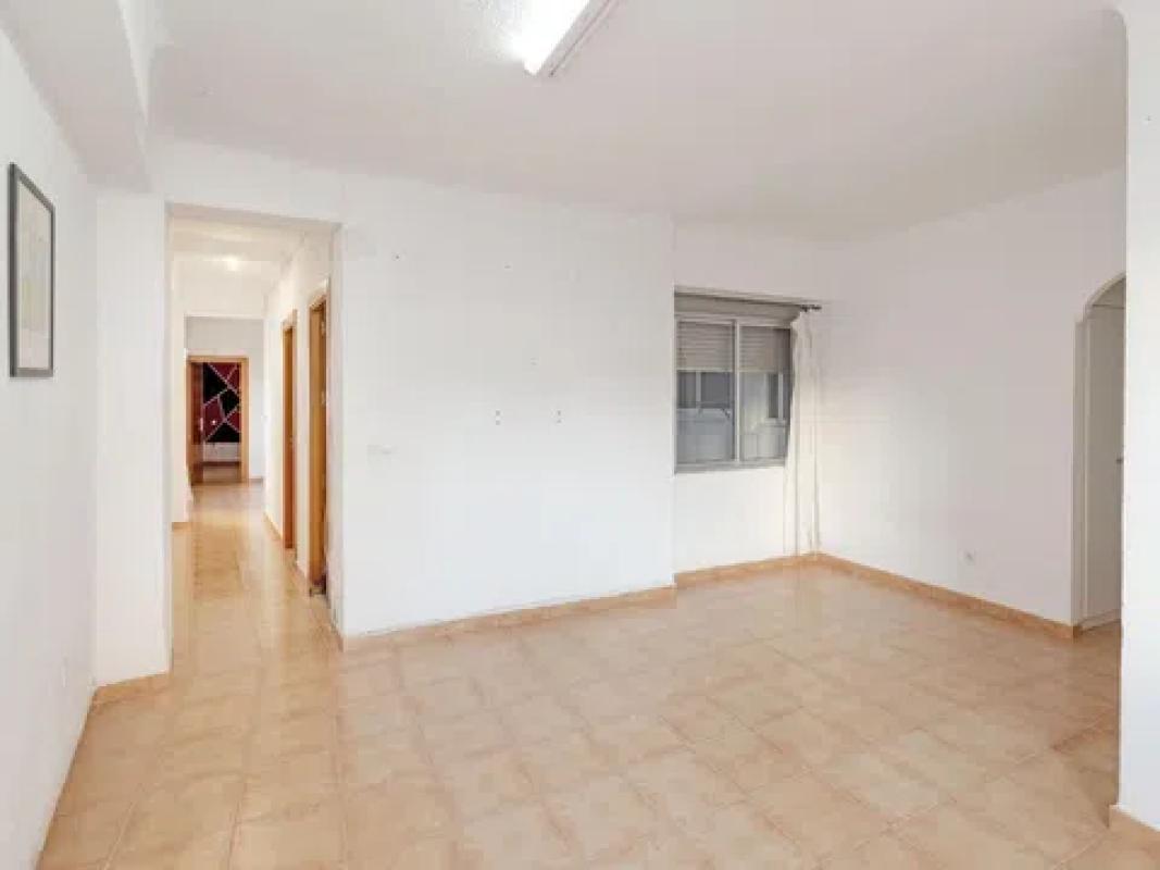 Продажа квартиры на Calle Mármoles, Малага
photo 5