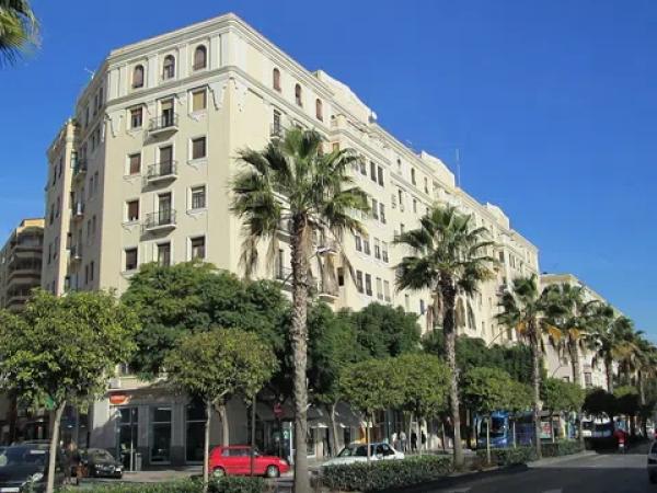 Продажа квартиры на Avenida de Manuel Agustín Heredia s/n, Малага
 photo 4