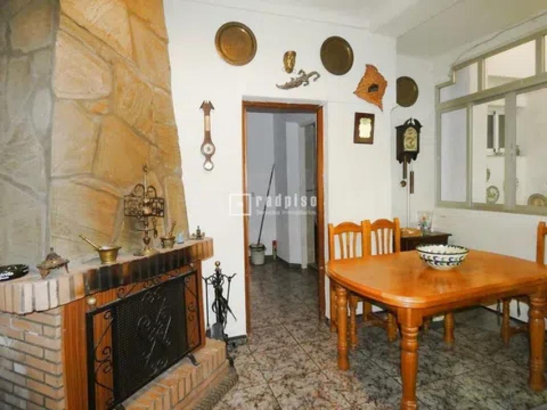 Sprzedaż szeregowego domku w Barrio La Merced , Málaga photo 1