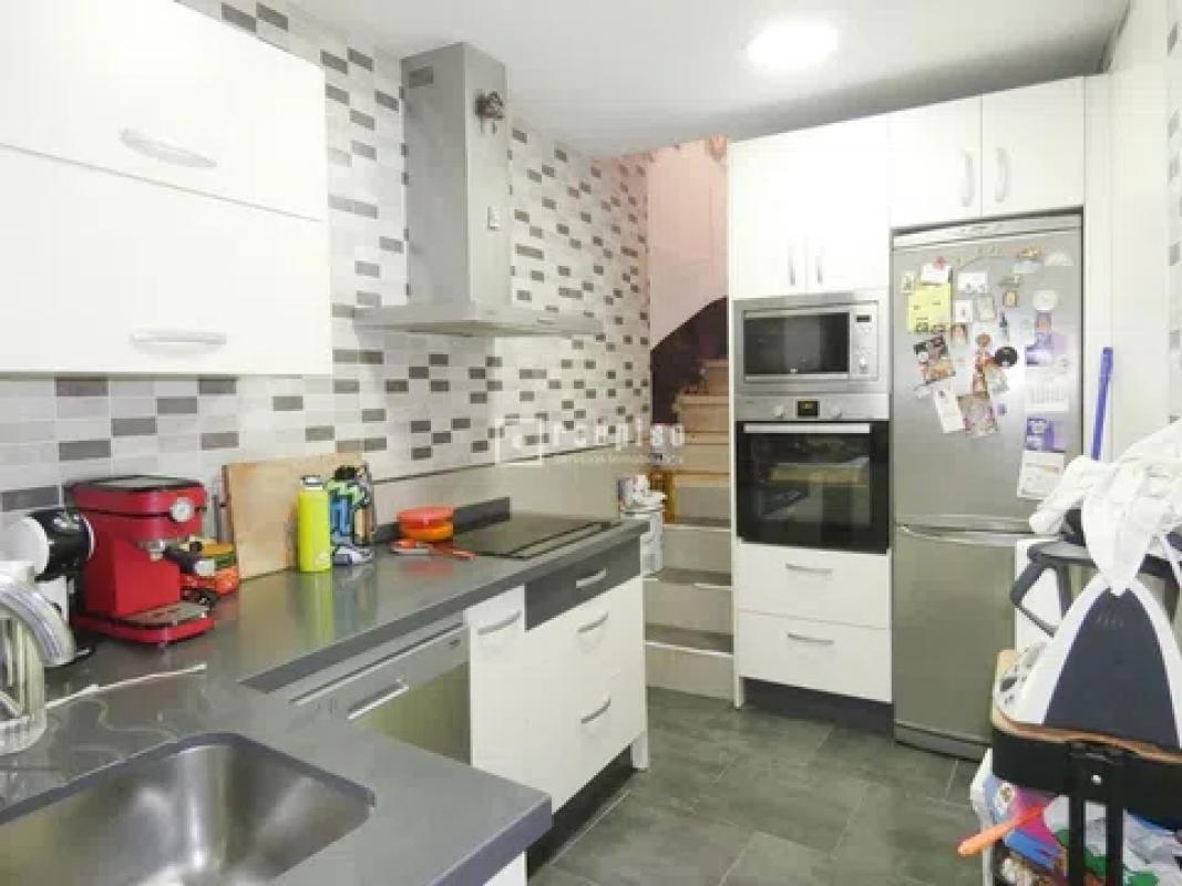 Sprzedaż szeregowego domku w Barrio La Merced , Málaga photo 4