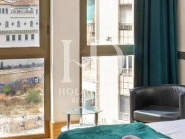 Venta de piso en Calle Carretería, Málaga
thumbnail 1