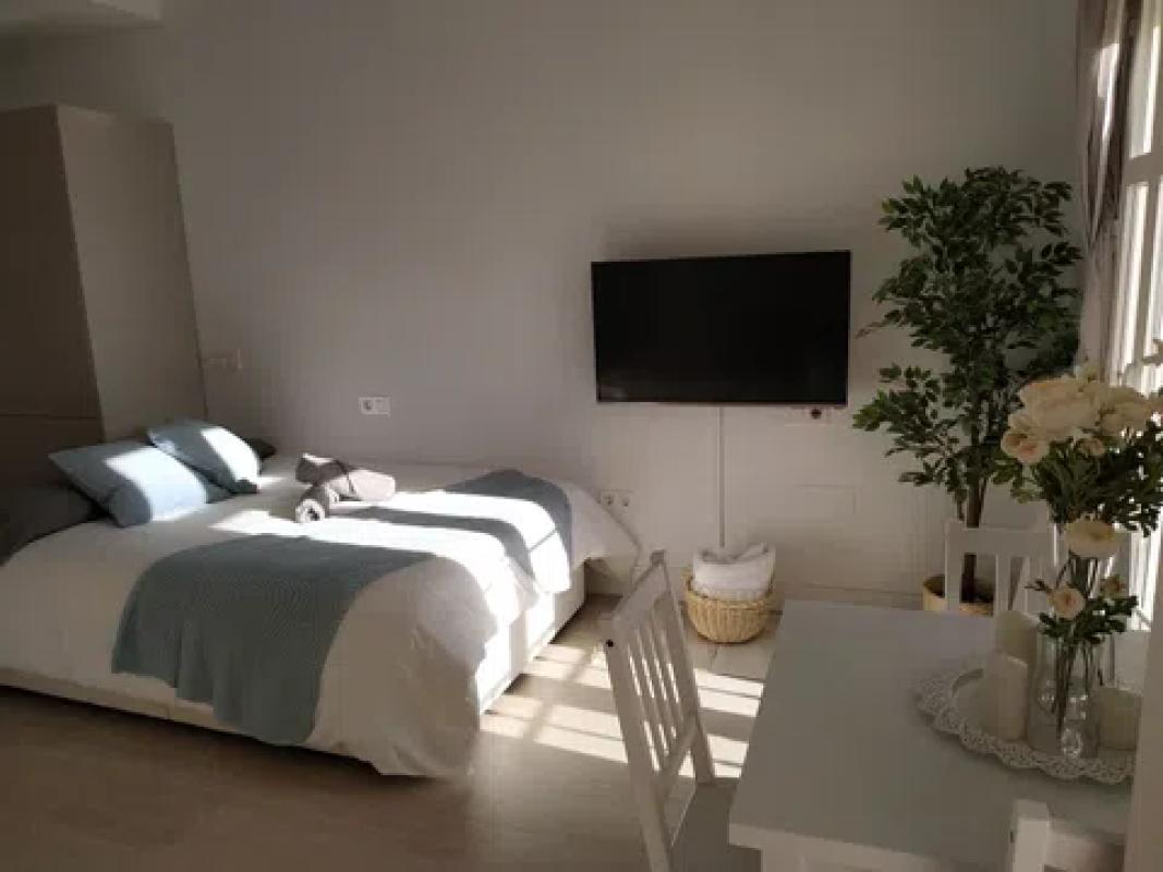 Venta de estudio en Calle Hoyo de Esparteros, 7, Málaga photo 3