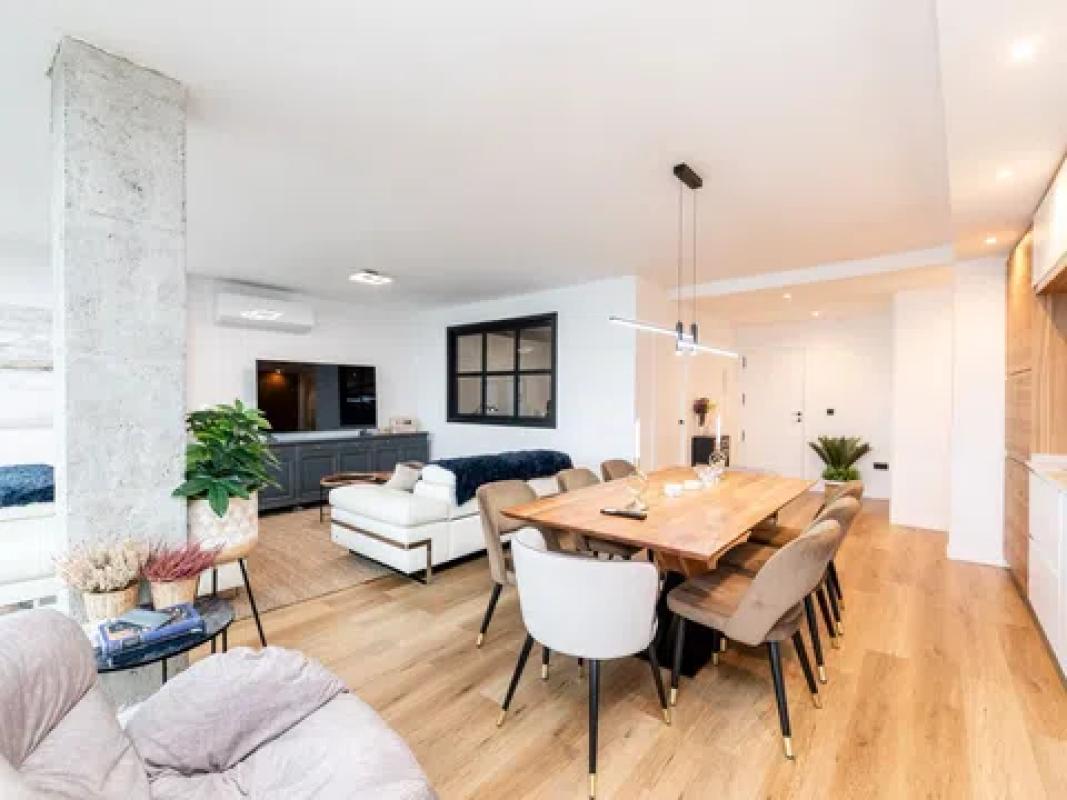 Продажа квартиры на Calle Alemania, Малага
 photo 4