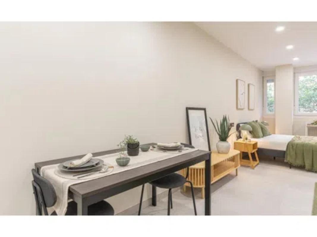Продажа студии в Barrio La Trinidad, Малага photo 5