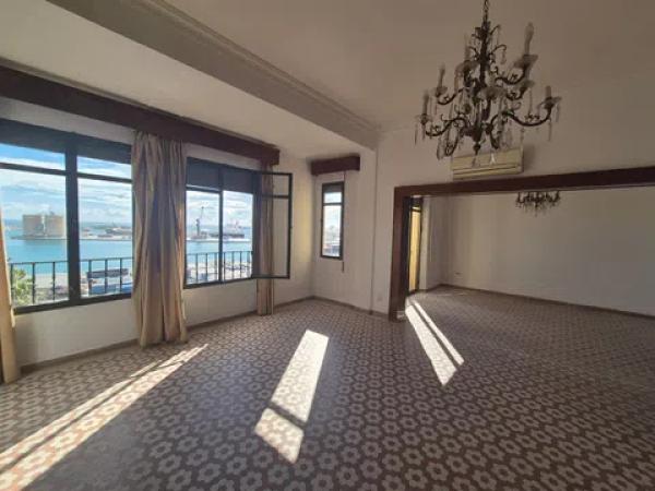 Venta de piso en Avenida de Manuel Agustín Heredia s/n, Málaga
thumbnail 1