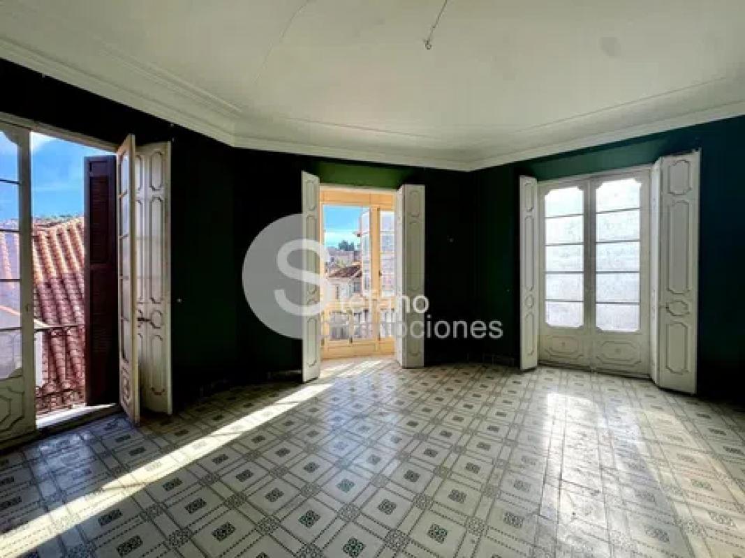 Продажа квартиры на Calle Niño de Guevara, Малага
photo 1