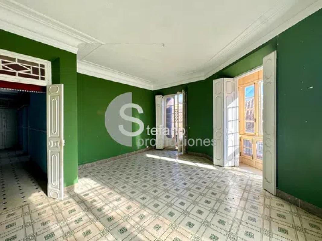 Продажа квартиры на Calle Niño de Guevara, Малага
photo 2