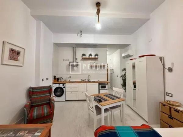 Estudio en venta en Barrio La Merced, Málaga photo 4