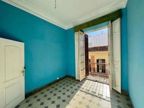 Продажа квартиры на Calle Niño de Guevara, Малага
 photo 3