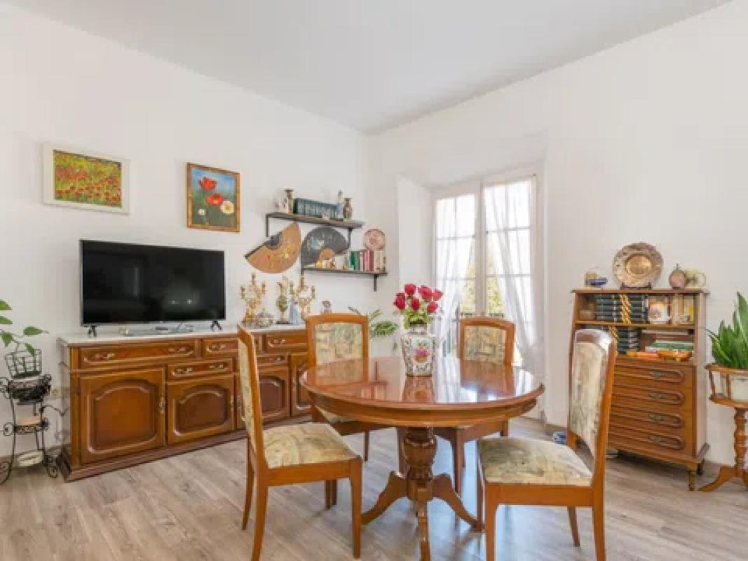 Venta de piso en Barrio La Merced, Málaga
photo 3