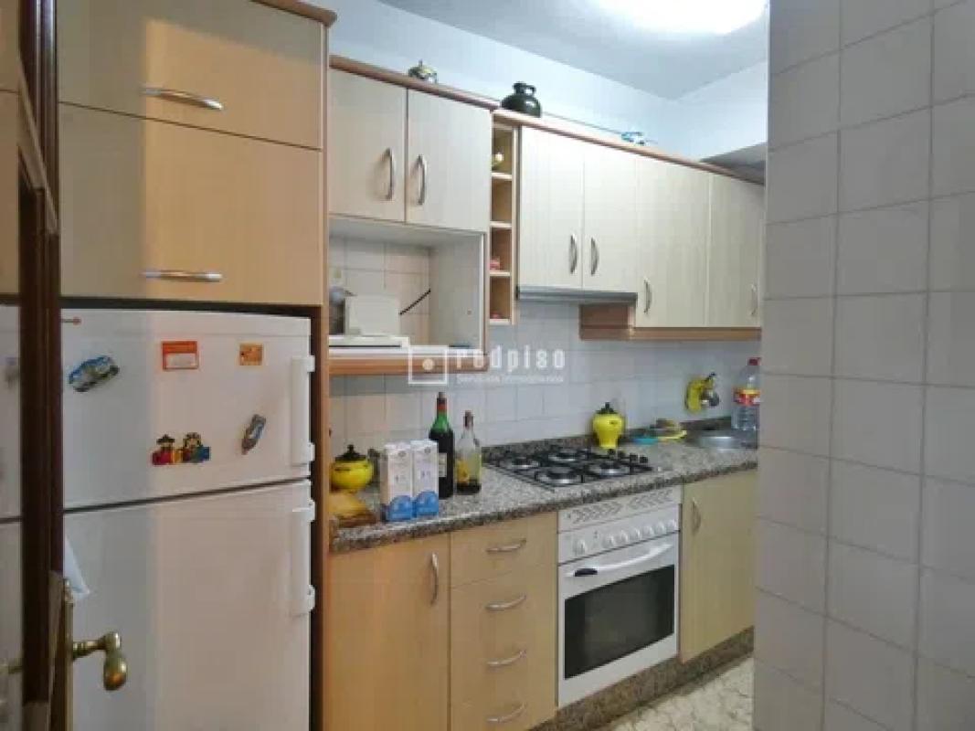 Продажа квартиры на Calle Cristo de la Epidemia, Малага
photo 3