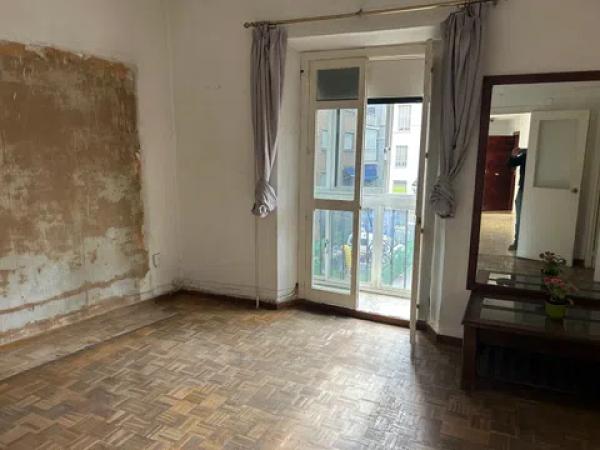 Продажа квартиры на Calle Carretería, Малага
 photo 1