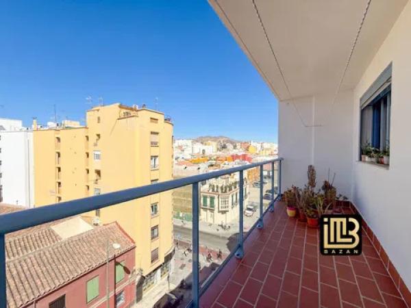 Sale of flat in Calle Montes de Oca, Málaga
 photo 1