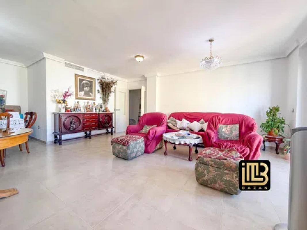 Продажа квартиры на Calle Montes de Oca, Малага
 photo 3
