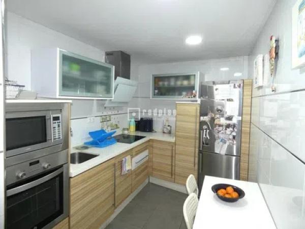 Chalet pareado photo 1