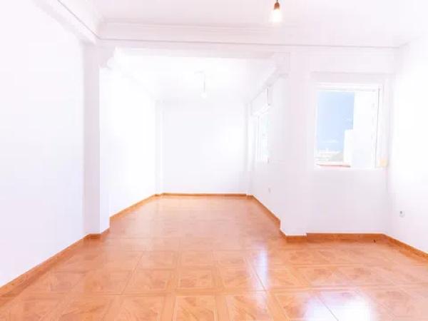 Продажа квартиры на Calle San Jose, Малага
 photo 2