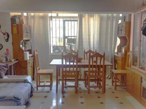 Sale of flat in Barrio Perchel norte, Málaga
 photo 1