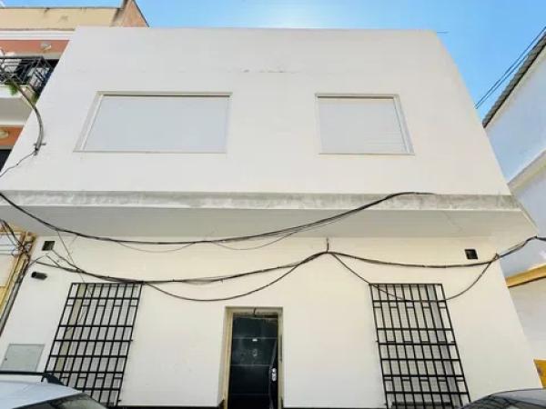 Chalet pareado photo 2