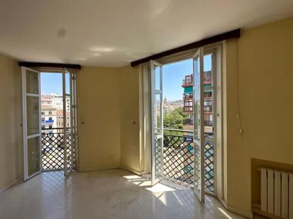 Продажа квартиры на Alameda de Colón, 2, Малага
 photo 2