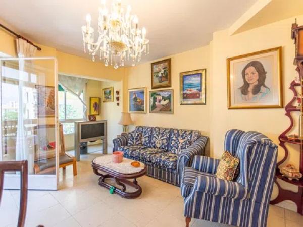 Продажа квартиры на Avenida Doctor Gálvez Ginachero s/n, Малага
 photo 1