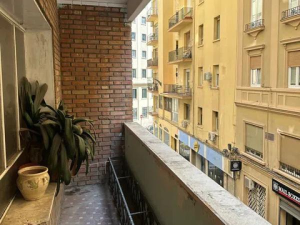 Sale of flat in Barrio Ensanche Centro - Soho, Málaga
 photo 1