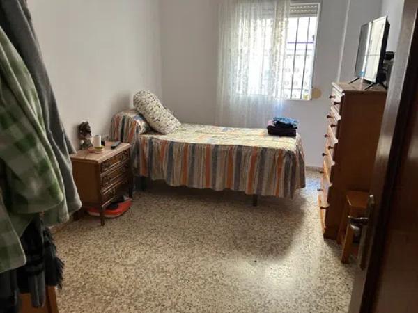 Продажа квартиры на Barrio La Victoria, Малага
 photo 1