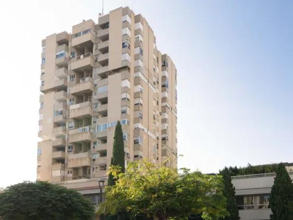 Sale of flat in Avenida de Andalucía, Málaga
 photo 4