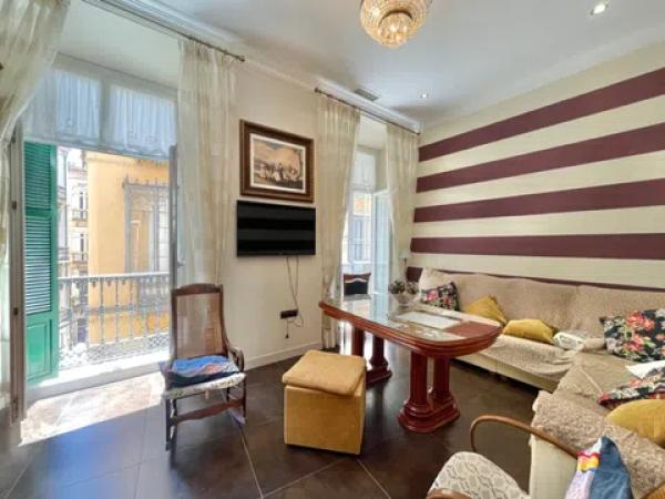 Sale of flat in Barrio Centro Histórico, Málaga
 photo 2