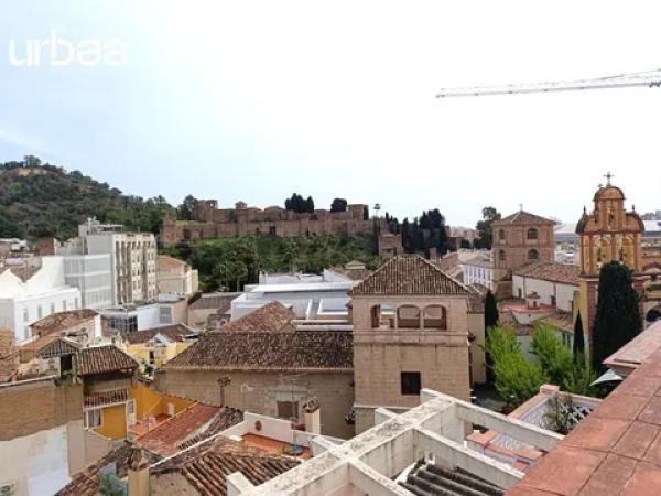 Продажа квартиры на Calle San Jose, Малага
 photo 2