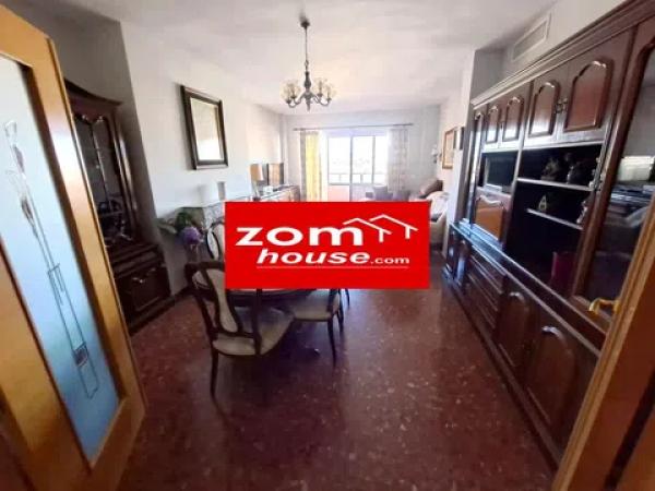 Sale of flat in Pasaje Esperanto, Málaga
 photo 1