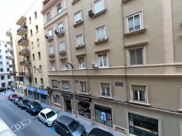 Sale of flat in Barrio Ensanche Centro - Soho, Málaga
 photo 2