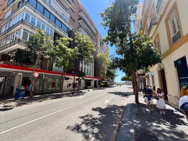 Продажа квартиры на Calle Casas de Campos s/n, Малага
 photo 2