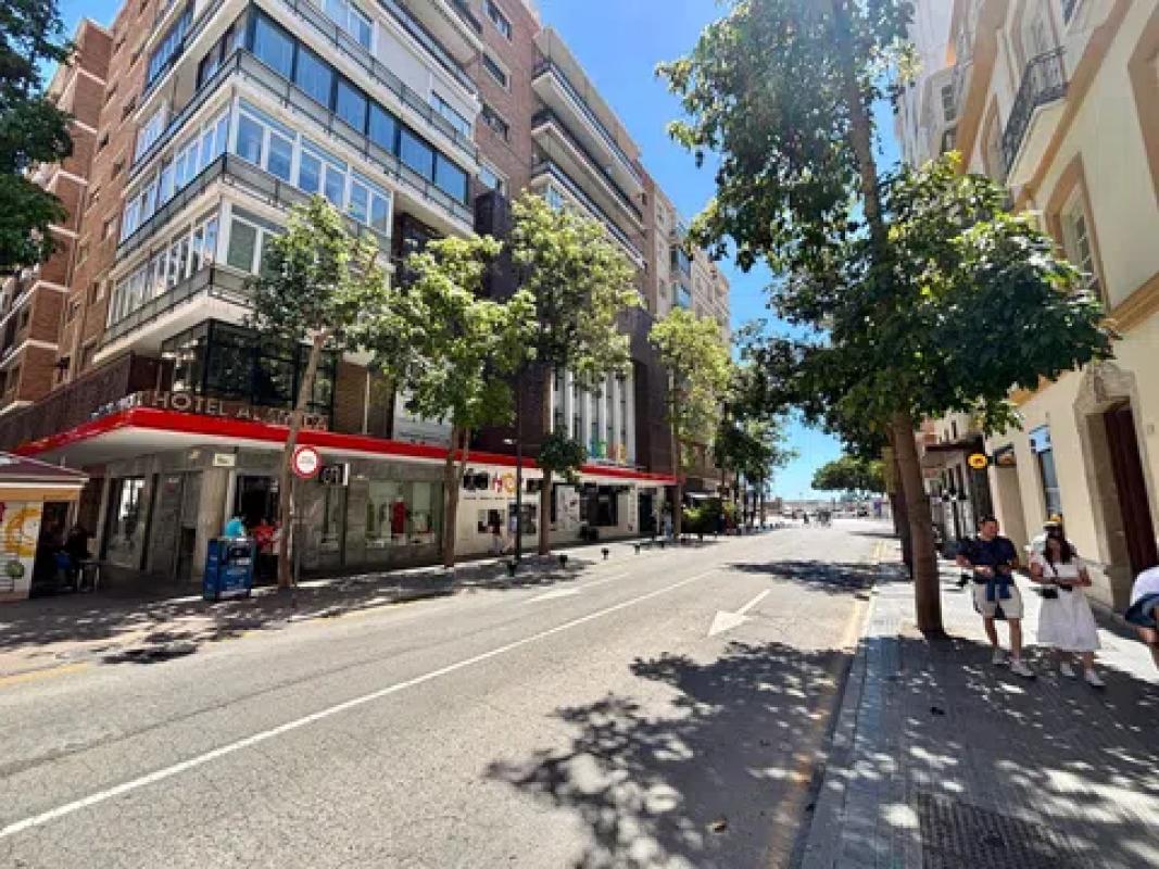 Venta de piso en Calle Casas de Campos s/n, Málaga
photo 3
