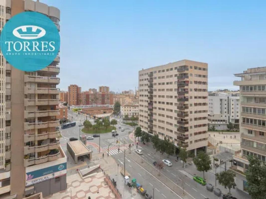 Продажа квартиры на Avenida de Andalucía, Малага
 photo 4