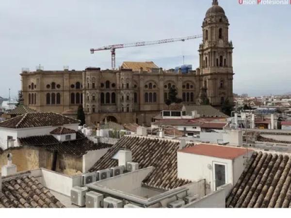 Продажа квартиры на Calle San José, 6, Малага
 photo 1