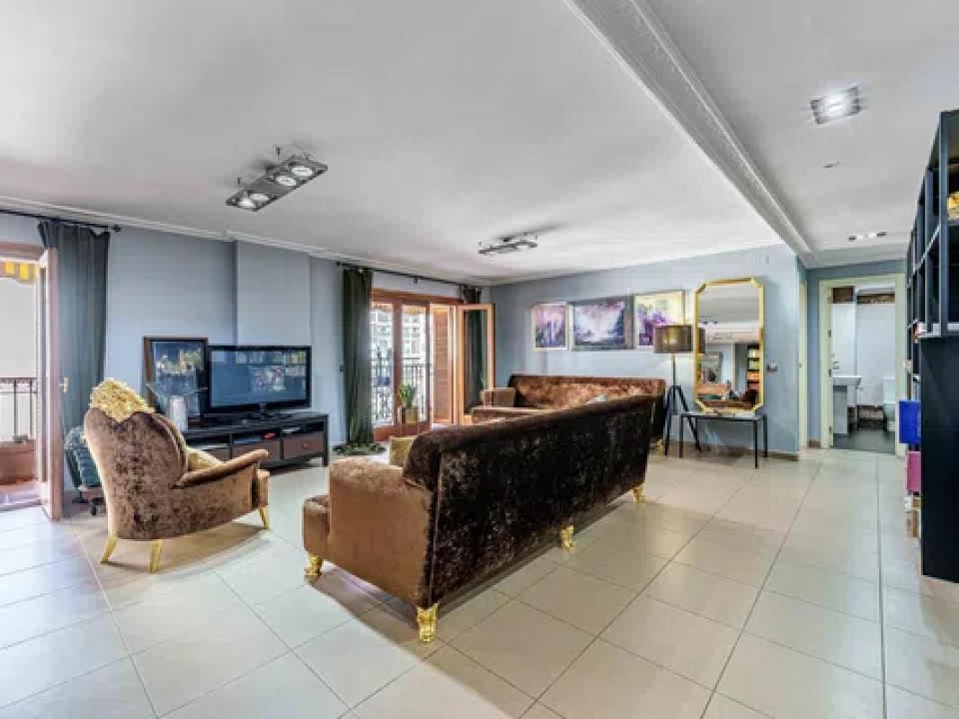 Sale of apartment in Calle Casapalma, Málaga
 photo 5