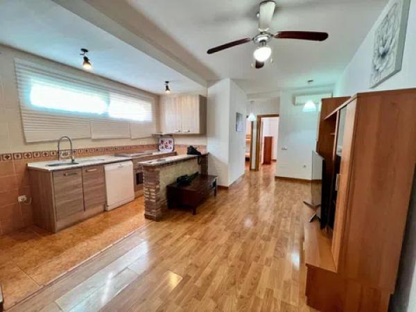 Продажа квартиры на Calle Decano Salvador Barroso, 16, Малага
 photo 1