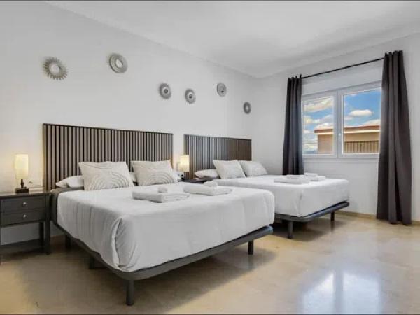 Casa independiente en calle Pedrera, 5 thumbnail 2