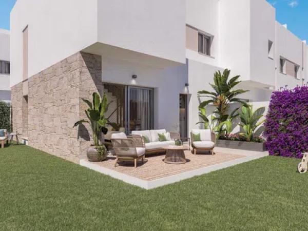 Chalet adosado en calle Tailandia, 7 photo 1