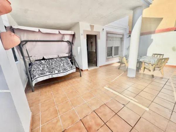 Chalet adosado thumbnail 1
