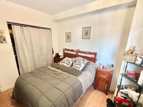 Продажа квартиры на Calle Mondragón, Малага
 photo 3