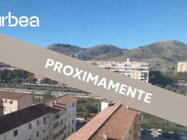 Продажа квартиры на Calle Mondragón, Малага
 photo 1