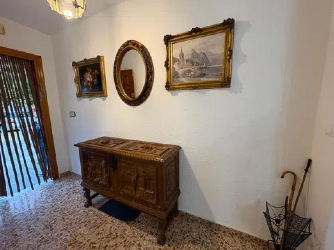 Propiedades en venta y alquiler en España photo 2