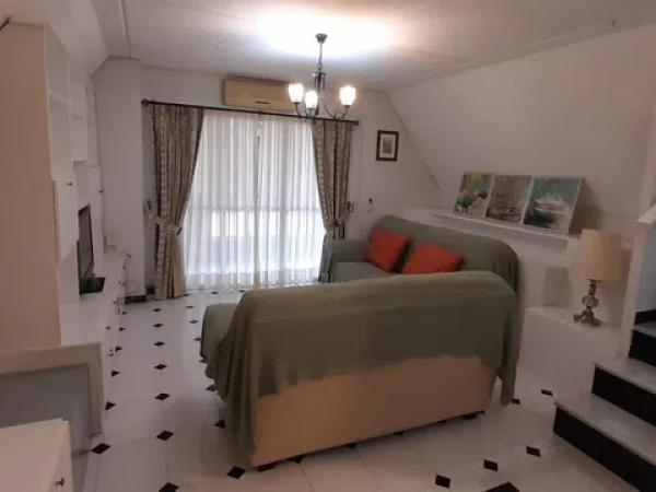 Venta de piso en Barrio Huerta Nueva - Jardín de Málaga, Málaga
 photo 1