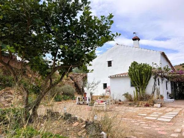 Finca rústica en venta en  MA-3101, 316 , Málaga photo 2