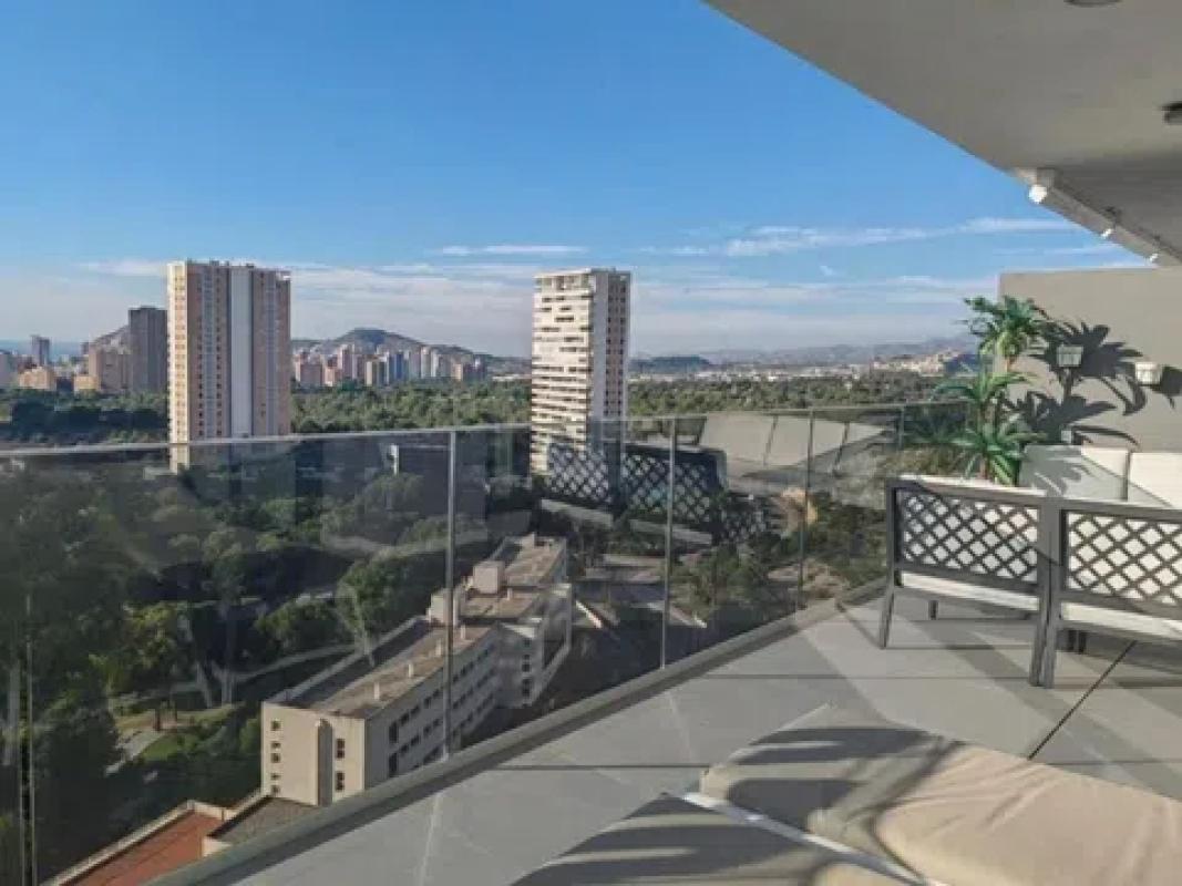 Sprzedaż mieszkania w Avenida Alfonso Puchades, Benidorm
 photo 2