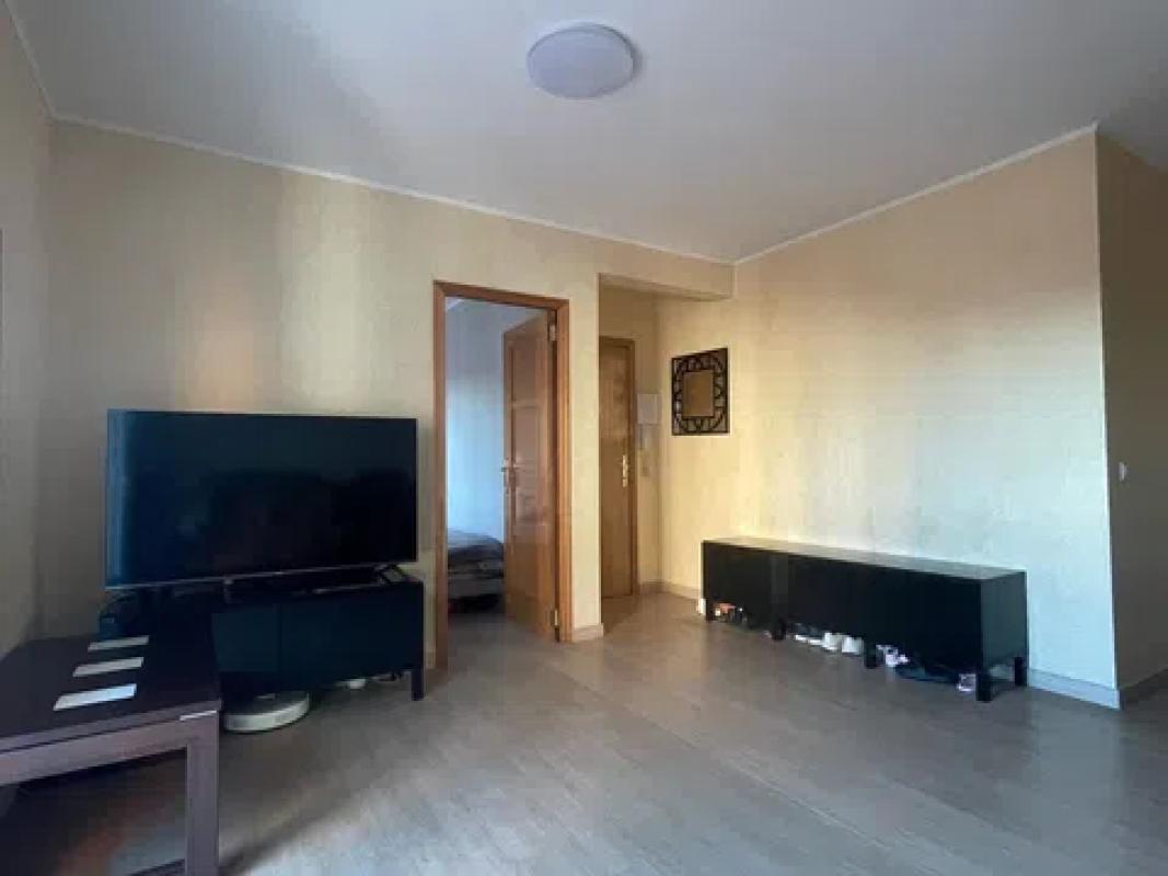 Продажа квартиры на Calle Adolf Salvà, 4, Каллоса д'Эн-Саррия
photo 1