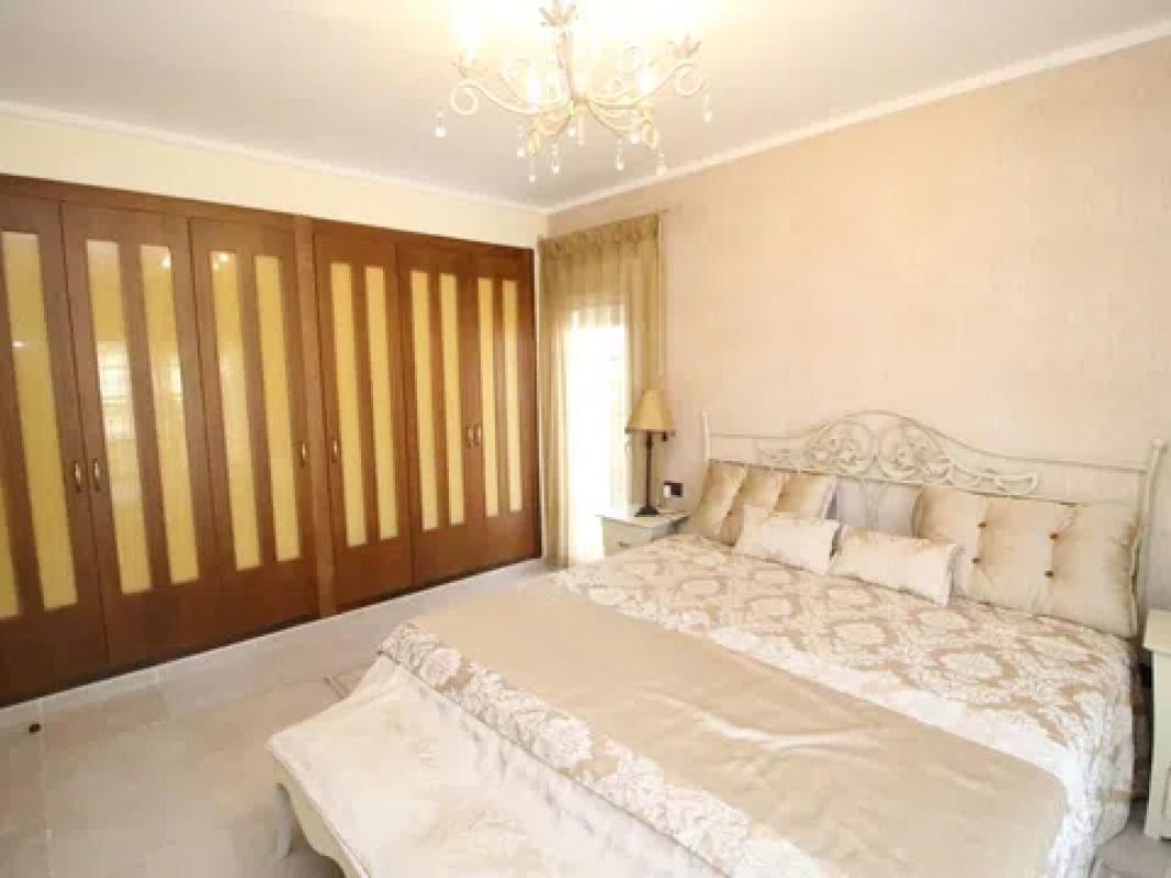 Sale of independent chalet in Centro, Rojales
photo 3